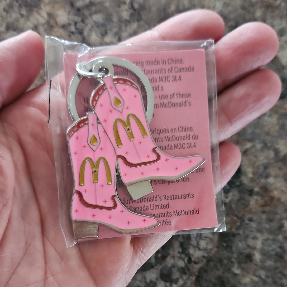 McDonald's Shania Twain Pink Cowboy Boot Keychain NEW‎